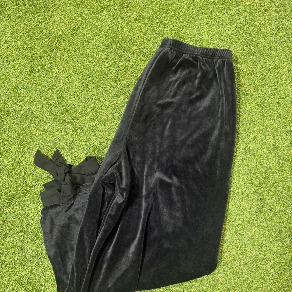 Karen Scott Black Velour Pants – Size L